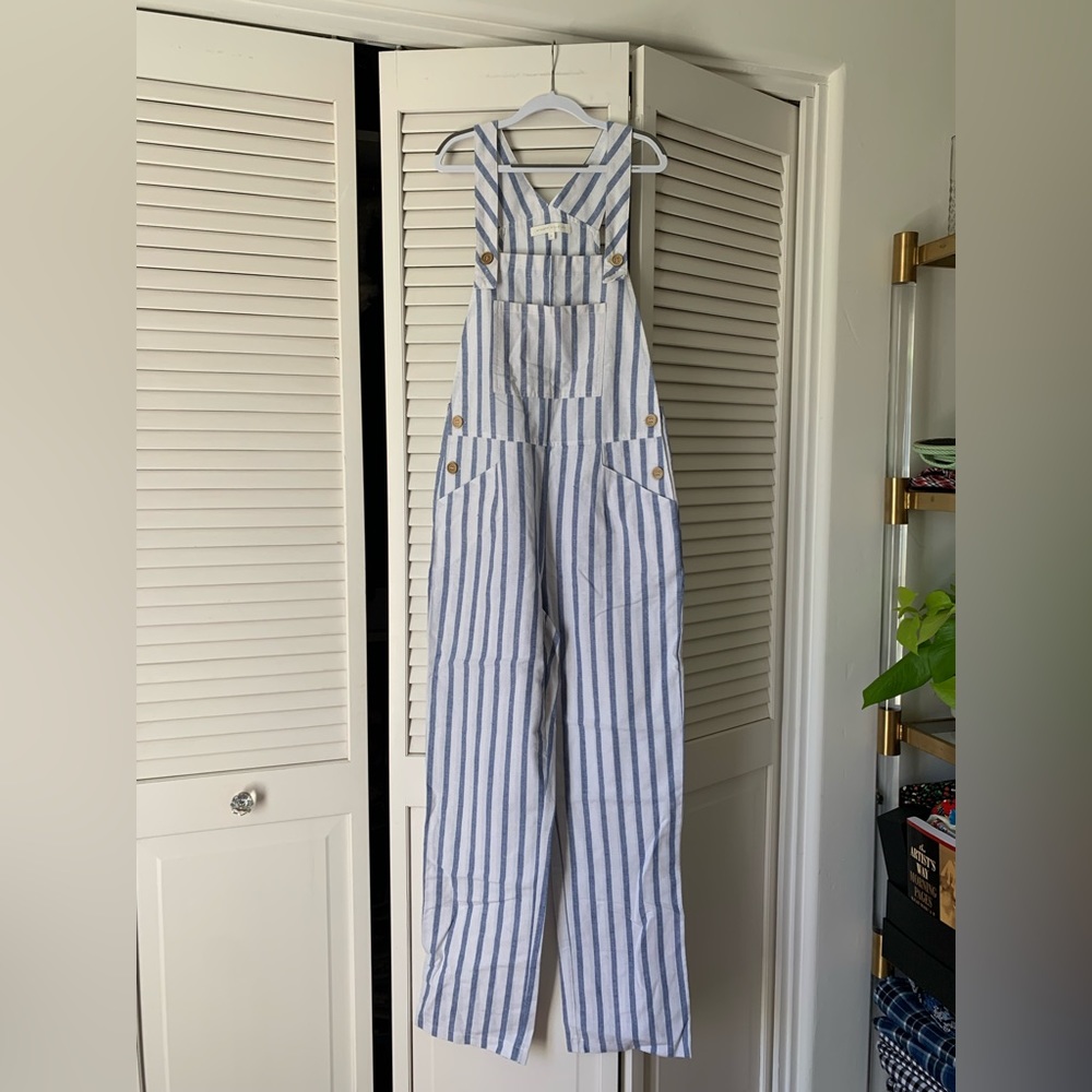 NWOT White and blue striped overalls with wood buttons